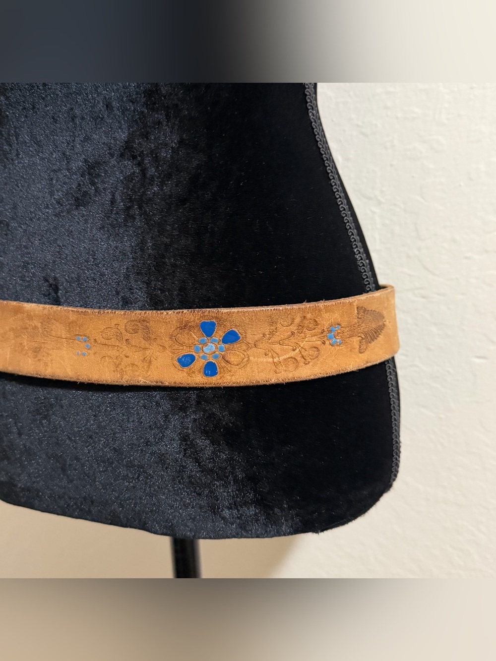 Vintage Cessna Airplane Belt - 1970’s made In USA Leather Belt With Brass Buckle - Picture 9 of 13